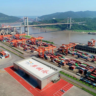 Bincen in Africa: Trusted Since 2002 32 Panoramic view of the container terminal at Qingguoyuan Port, an important node of the New International Land-Sea Trade Corridor in the west
