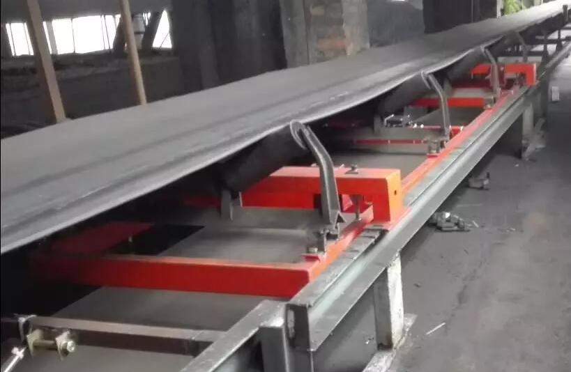 Where to Install Belt Scales: A 101 Guide for Stable & Precise Weighing 1 This horizontal straight conveyor section is a stable location ideal for precise weighing.