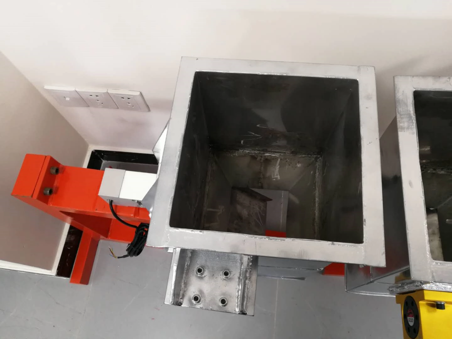 15L Small Bag Powder Packaging Machine 4