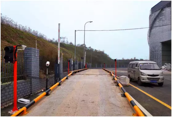 custom weighbridge